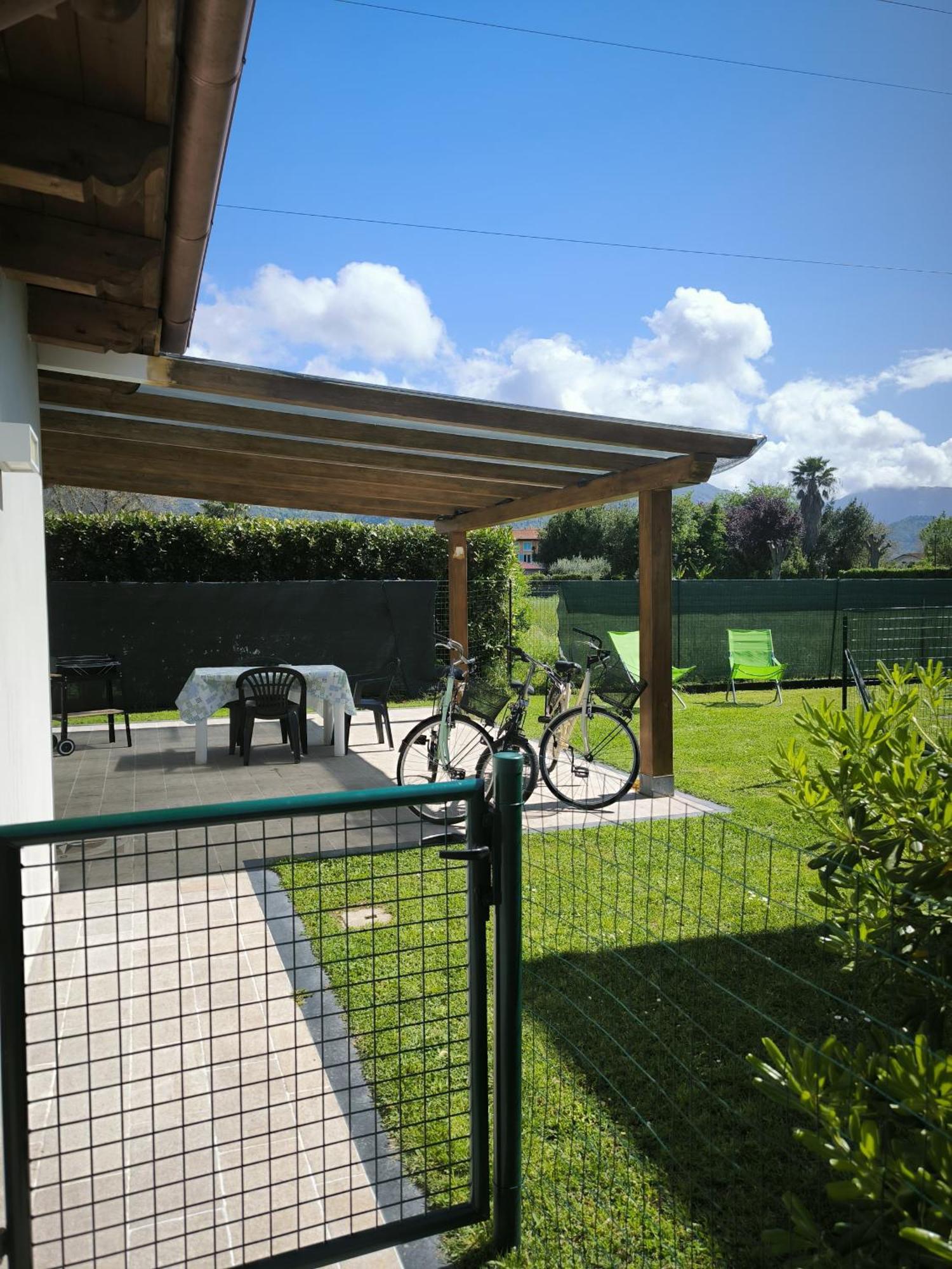La Mimosa Chic Bed & Breakfast Pietrasanta Exterior photo
