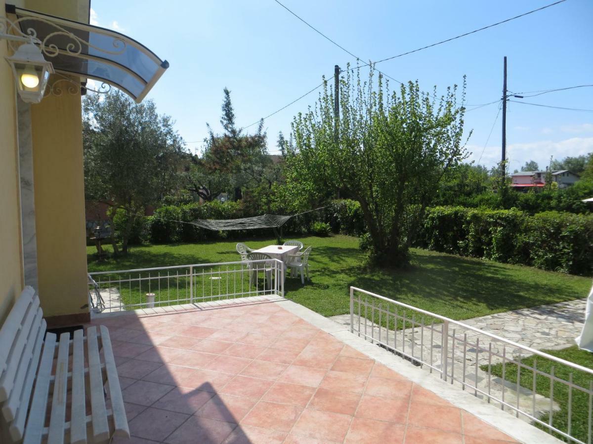 La Mimosa Chic Bed & Breakfast Pietrasanta Exterior photo