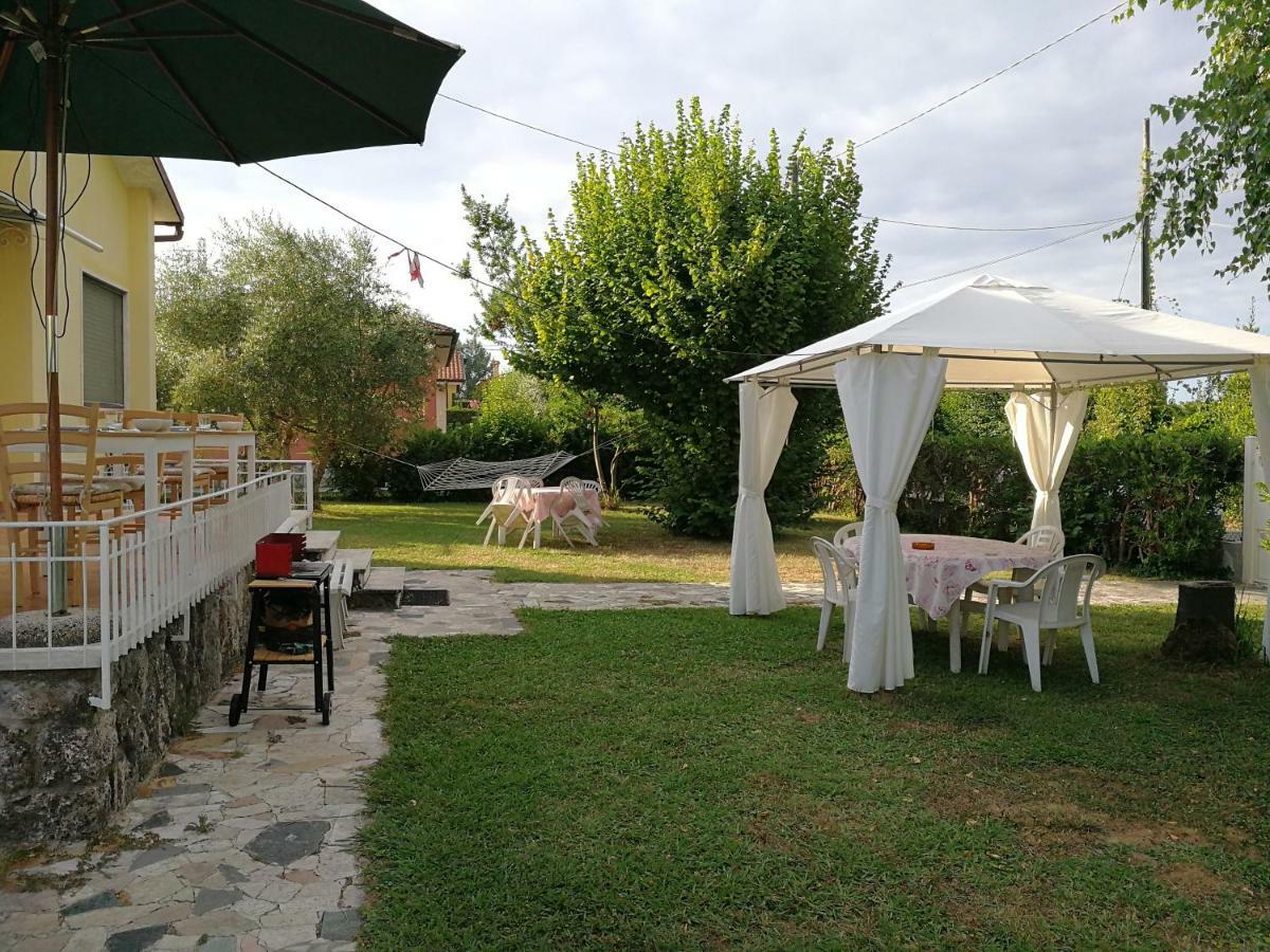 La Mimosa Chic Bed & Breakfast Pietrasanta Exterior photo